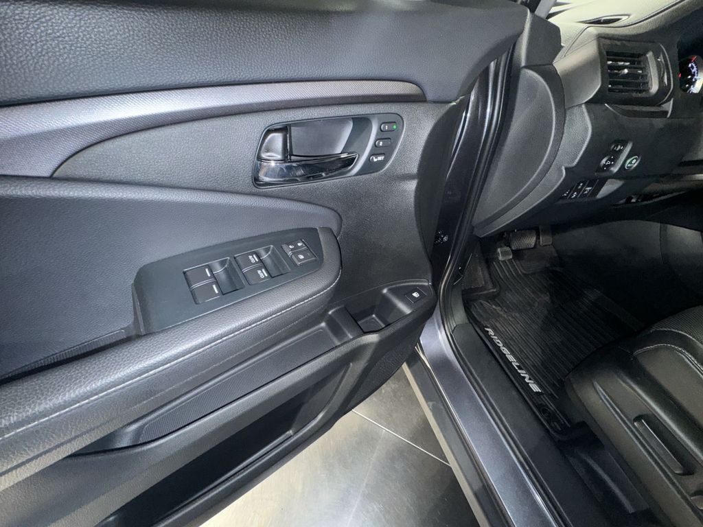used 2023 Honda Ridgeline car, priced at $37,987
