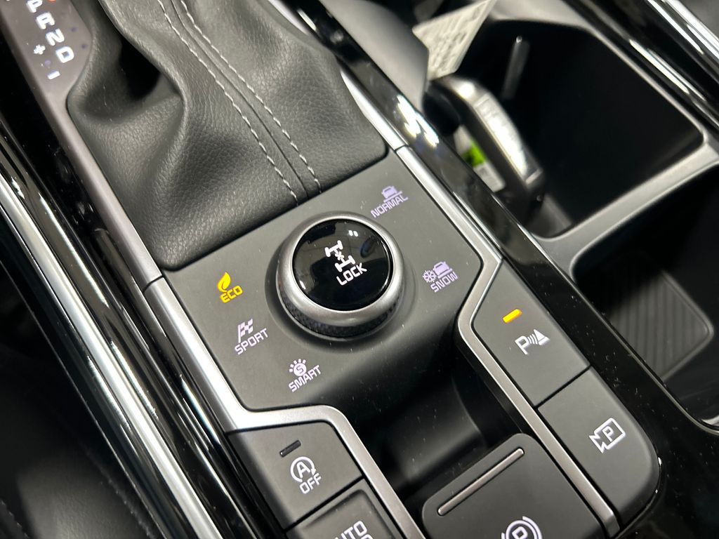 new 2025 Kia Sorento car, priced at $41,473