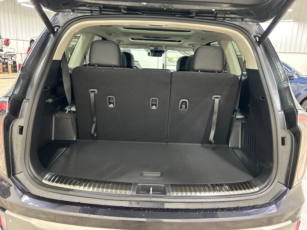 new 2025 Kia Telluride car, priced at $48,674