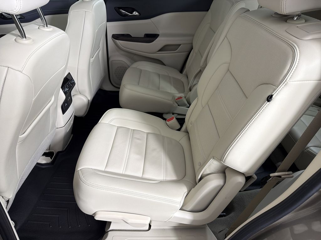 used 2023 GMC Acadia car, priced at $39,791