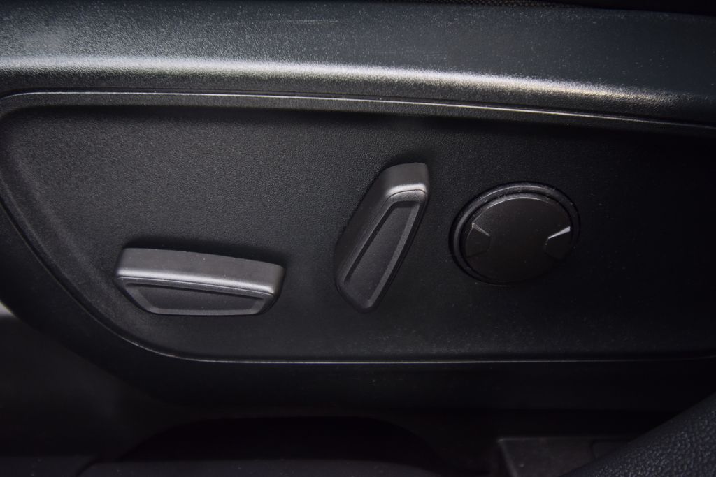 used 2022 Ford Escape car, priced at $21,800