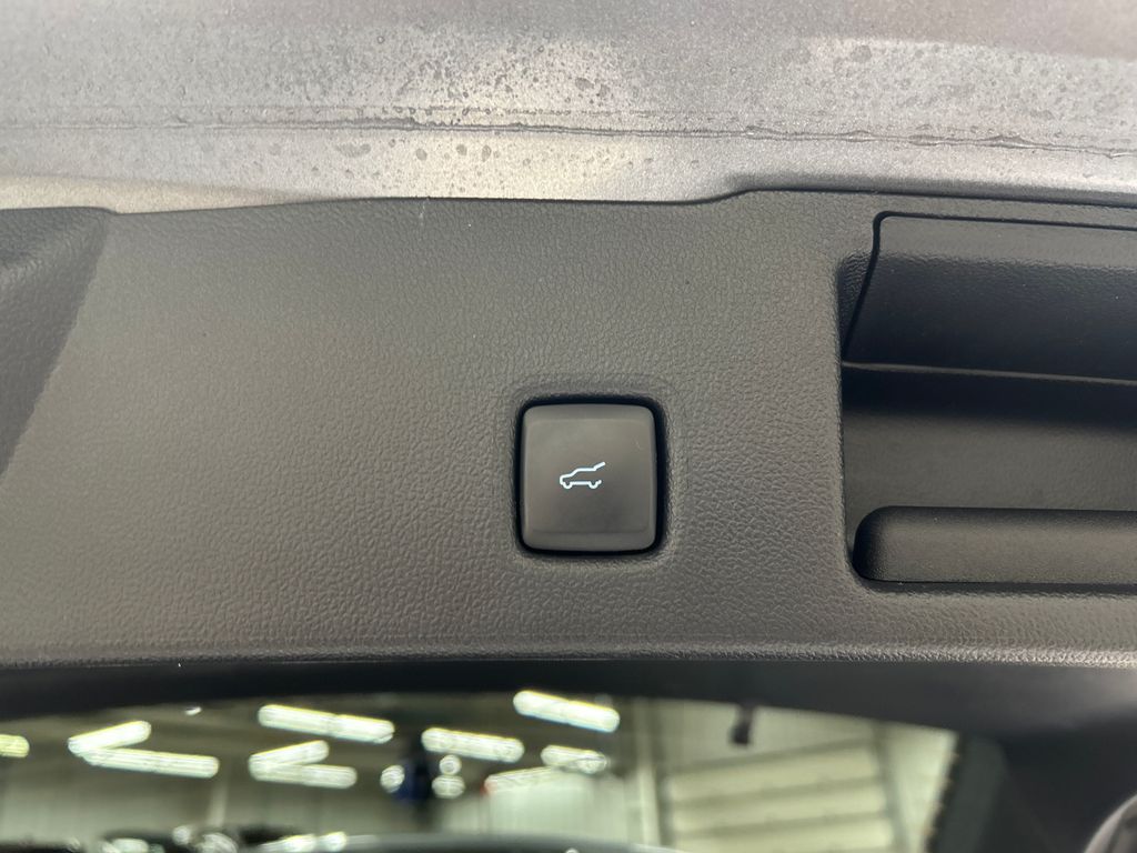 used 2022 Ford Escape car, priced at $27,482