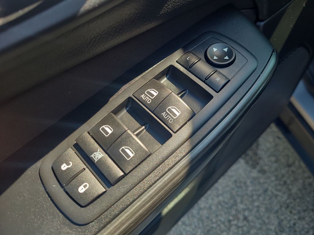 used 2016 Jeep Cherokee car, priced at $12,502