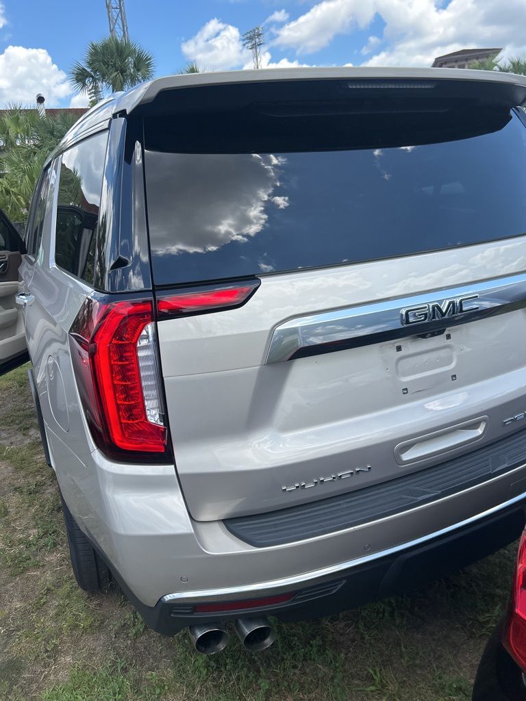 used 2021 GMC Yukon car, priced at $54,991