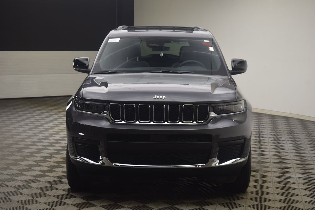 new 2025 Jeep Grand Cherokee L car, priced at $40,360