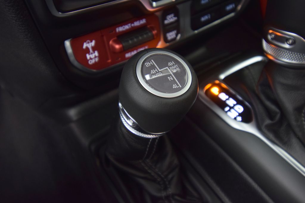 new 2025 Jeep Gladiator car, priced at $55,312