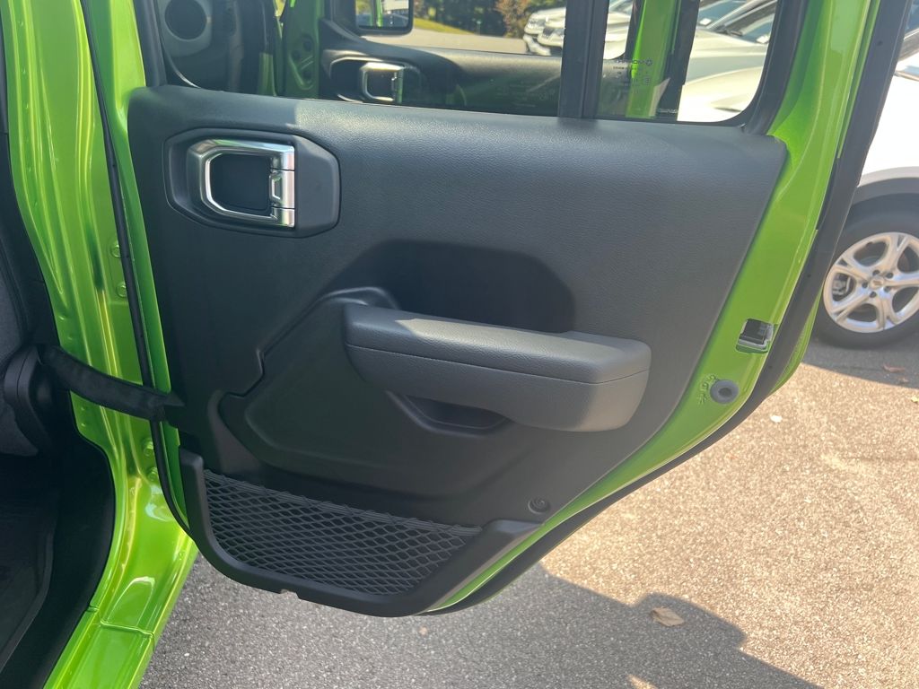 new 2025 Jeep Wrangler car, priced at $47,990