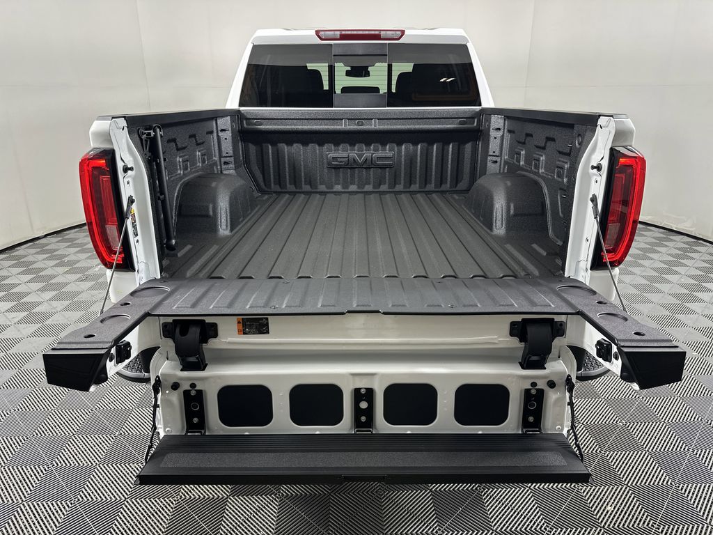 new 2025 GMC Sierra 1500 car, priced at $57,624