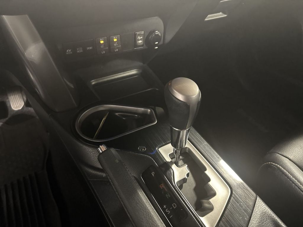 used 2018 Toyota RAV4 Hybrid car, priced at $26,998