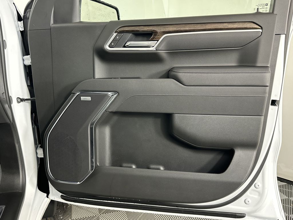 new 2025 GMC Sierra 1500 car, priced at $61,929