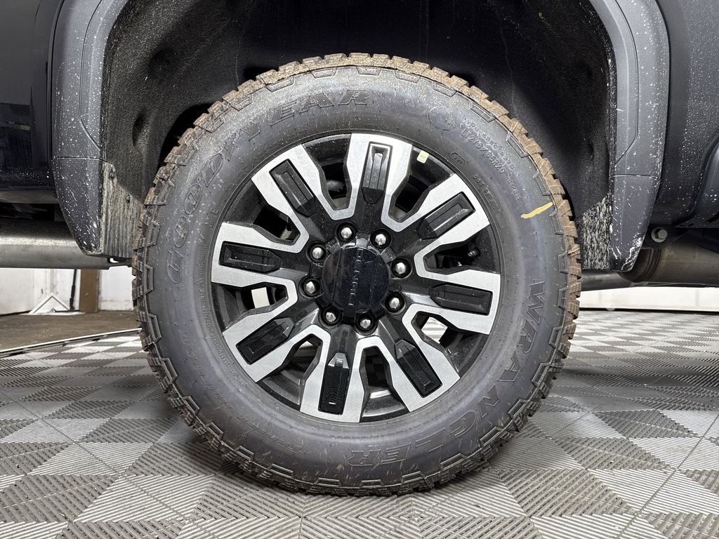 new 2025 GMC Sierra 2500HD car, priced at $94,014