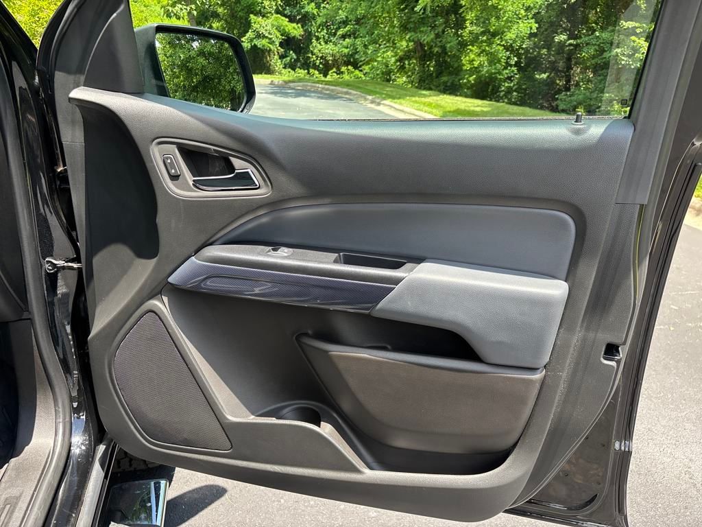 used 2022 Chevrolet Colorado car, priced at $33,200