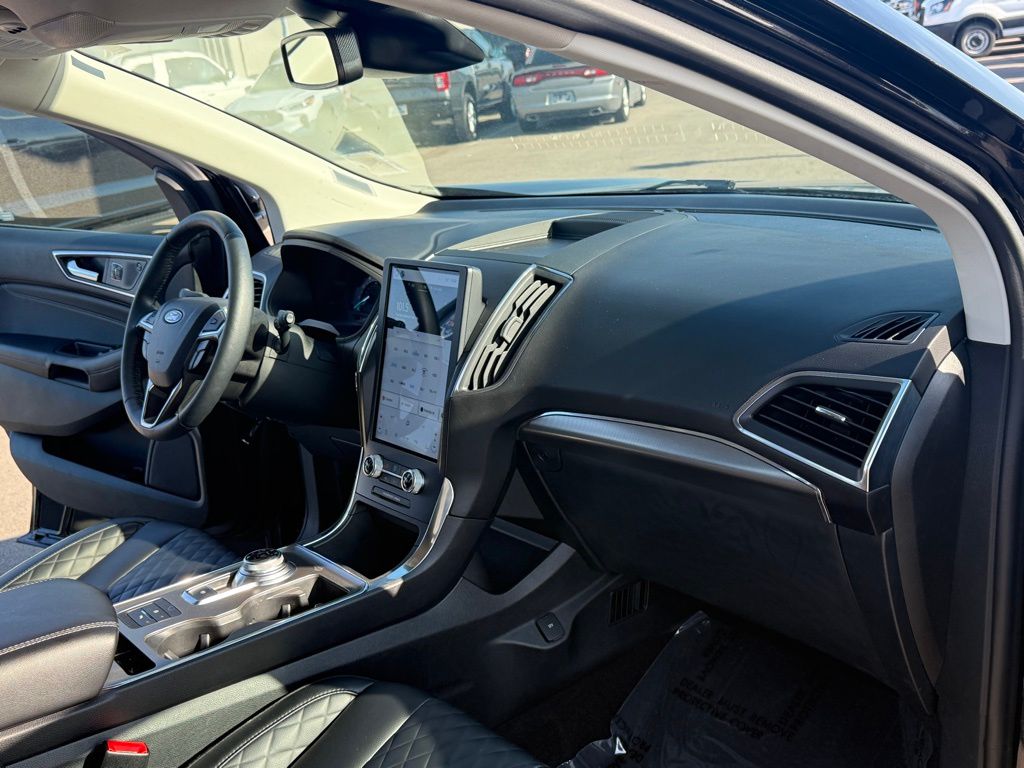 used 2024 Ford Edge car, priced at $33,977