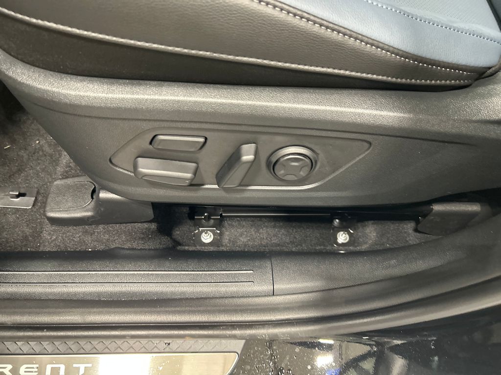 new 2025 Kia Sorento Hybrid car, priced at $44,924