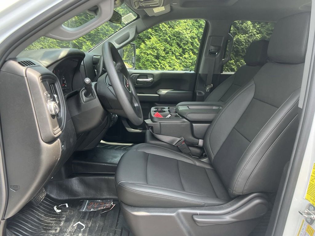 new 2024 GMC Sierra 2500HD car, priced at $46,133