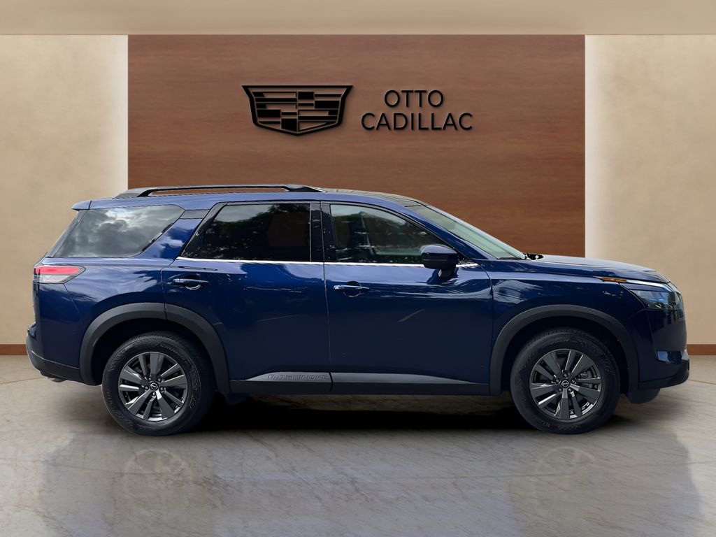 used 2024 Nissan Pathfinder car, priced at $30,900