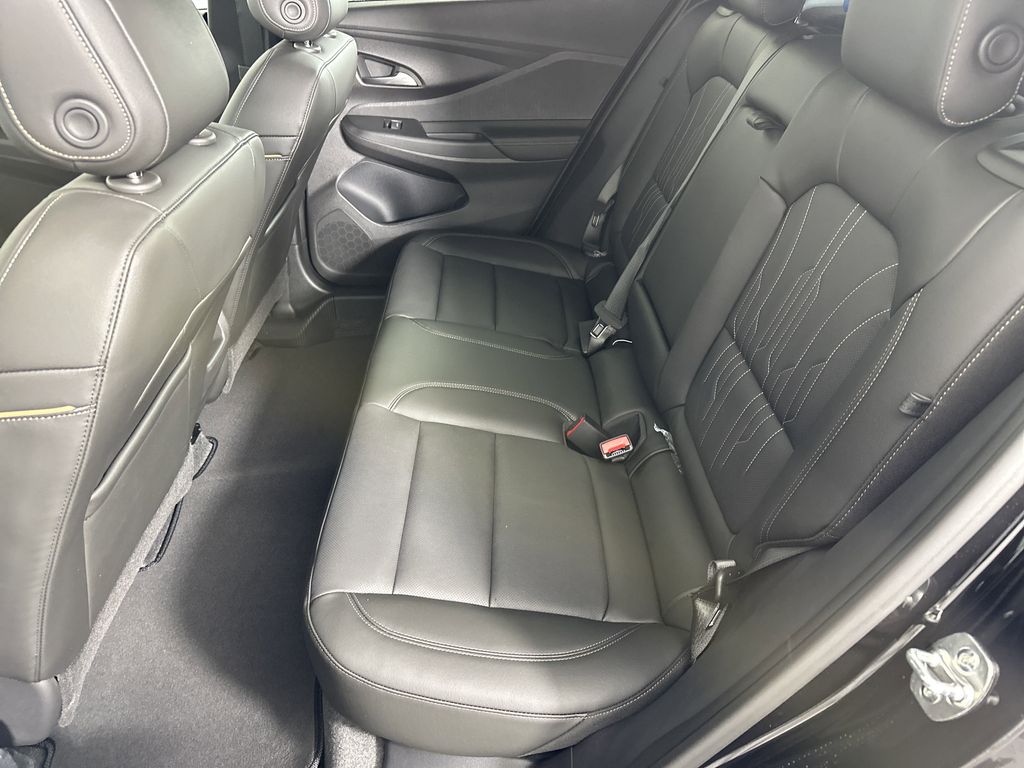 new 2025 Buick Envista car, priced at $31,085