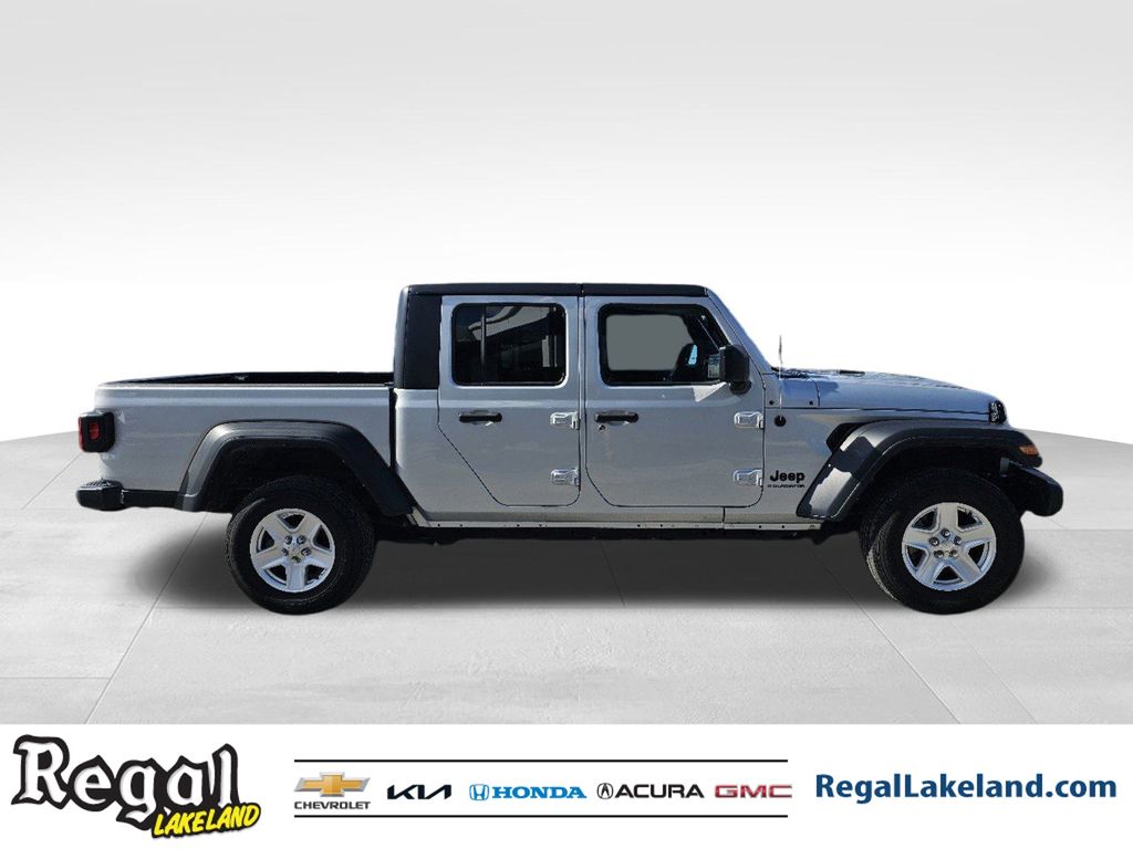 used 2023 Jeep Gladiator car, priced at $27,392