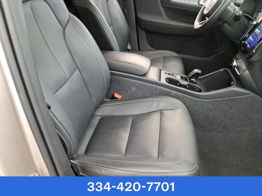 used 2024 Volvo XC40 car, priced at $31,499