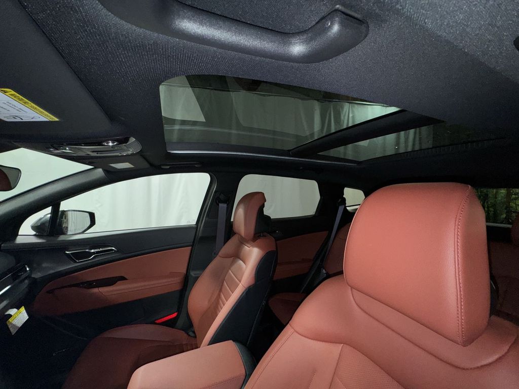new 2025 Kia Sportage Hybrid car, priced at $39,274
