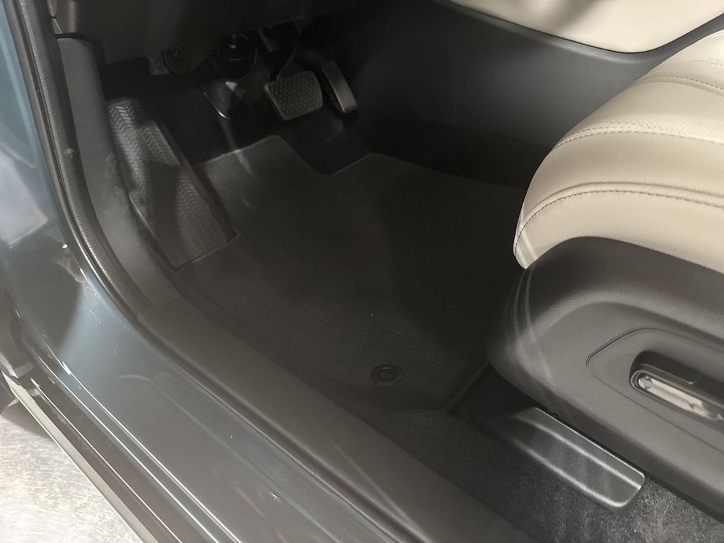 new 2026 Honda HR-V car, priced at $33,400