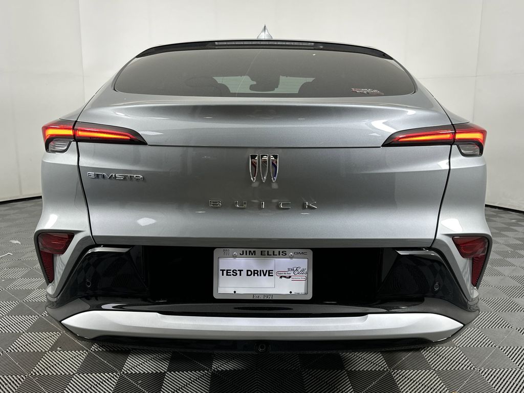 new 2025 Buick Envista car, priced at $30,065