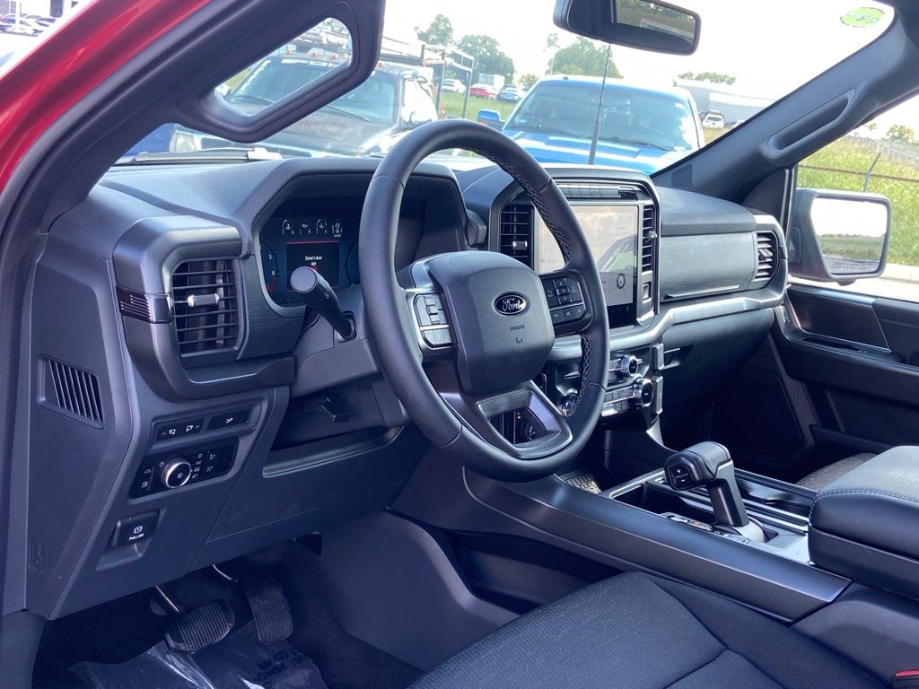 new 2024 Ford F-150 car, priced at $54,555