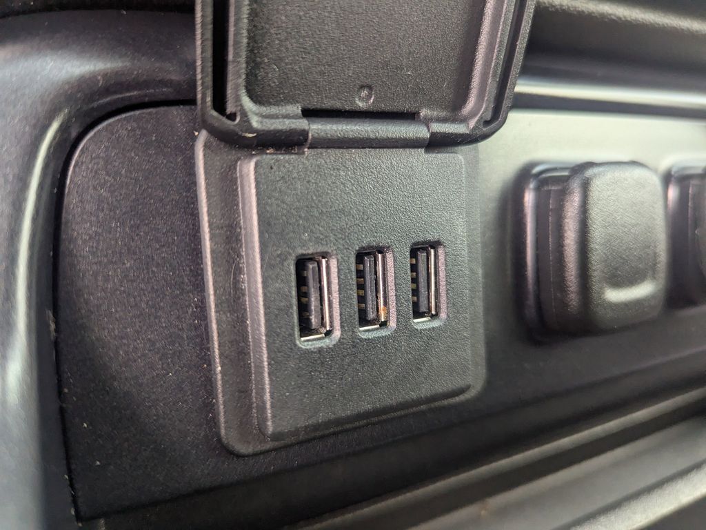 used 2015 Chevrolet Silverado 1500 car, priced at $19,991