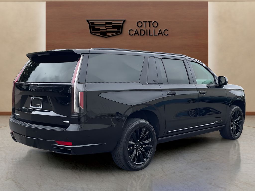 used 2021 Cadillac Escalade ESV car, priced at $66,700