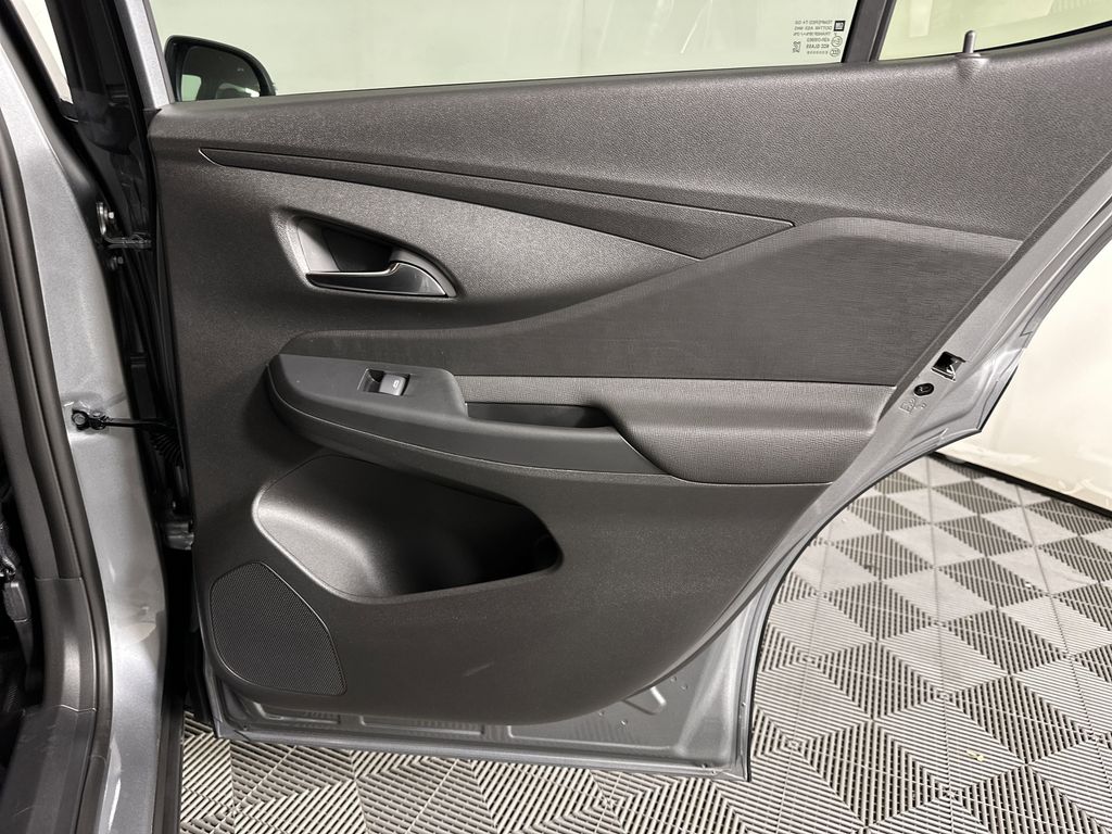 new 2025 Buick Envista car, priced at $27,375