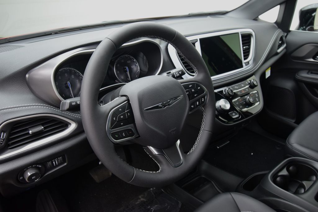 new 2026 Chrysler Pacifica car, priced at $43,561