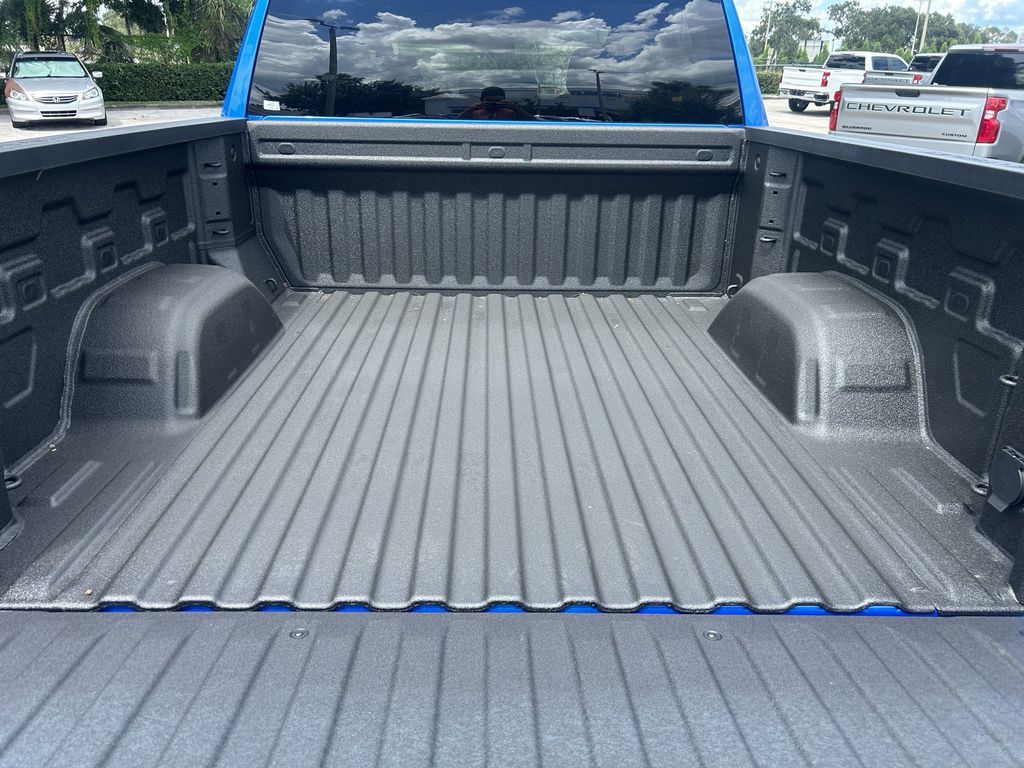 new 2025 Chevrolet Silverado 1500 car, priced at $34,325