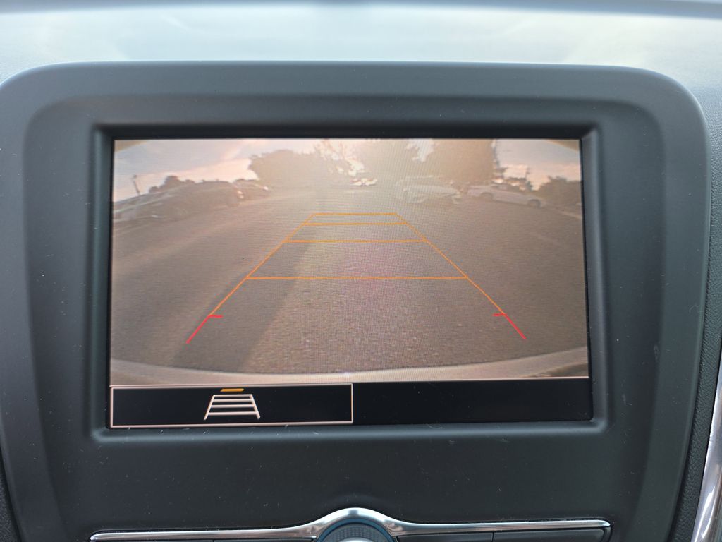 used 2023 Chevrolet Equinox car, priced at $18,994