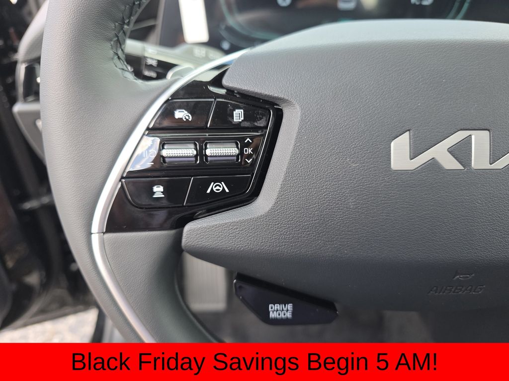 new 2025 Kia Niro car, priced at $28,010