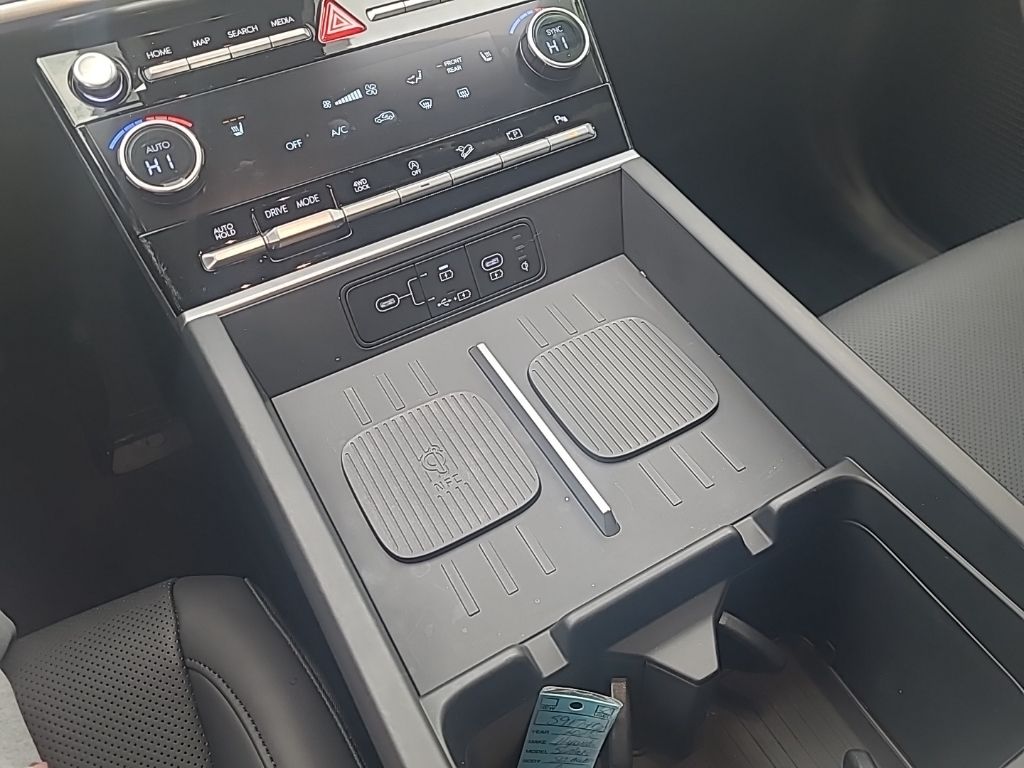 used 2025 Hyundai Santa Fe car, priced at $34,759