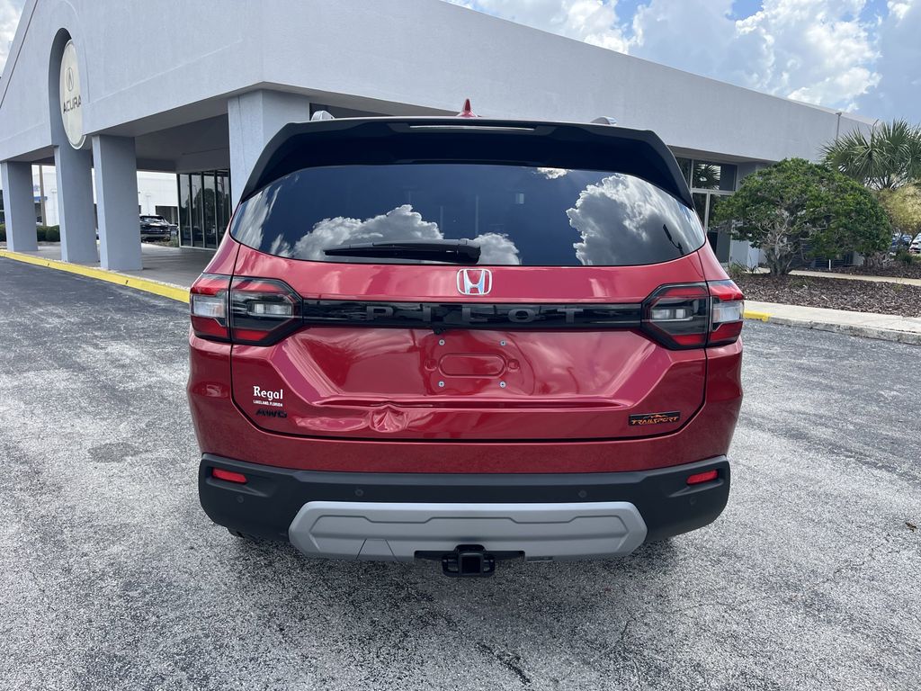 new 2025 Honda Pilot car, priced at $49,253