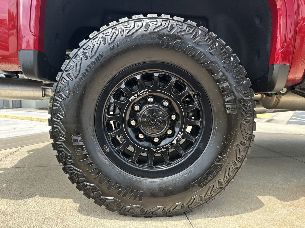 new 2025 GMC Sierra 2500HD car, priced at $104,089