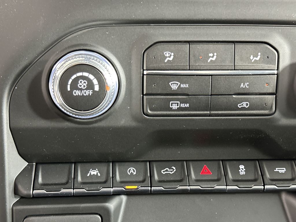 new 2025 GMC Sierra 1500 car, priced at $33,145