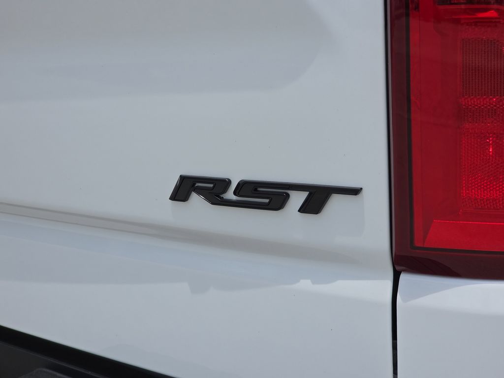 new 2025 Chevrolet Silverado 1500 car, priced at $61,058
