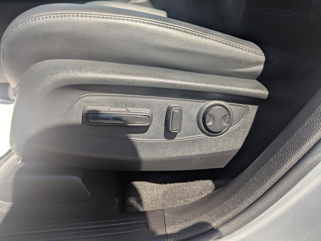 used 2024 Honda CR-V car, priced at $29,991