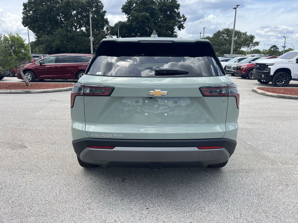 new 2026 Chevrolet Equinox car, priced at $31,383