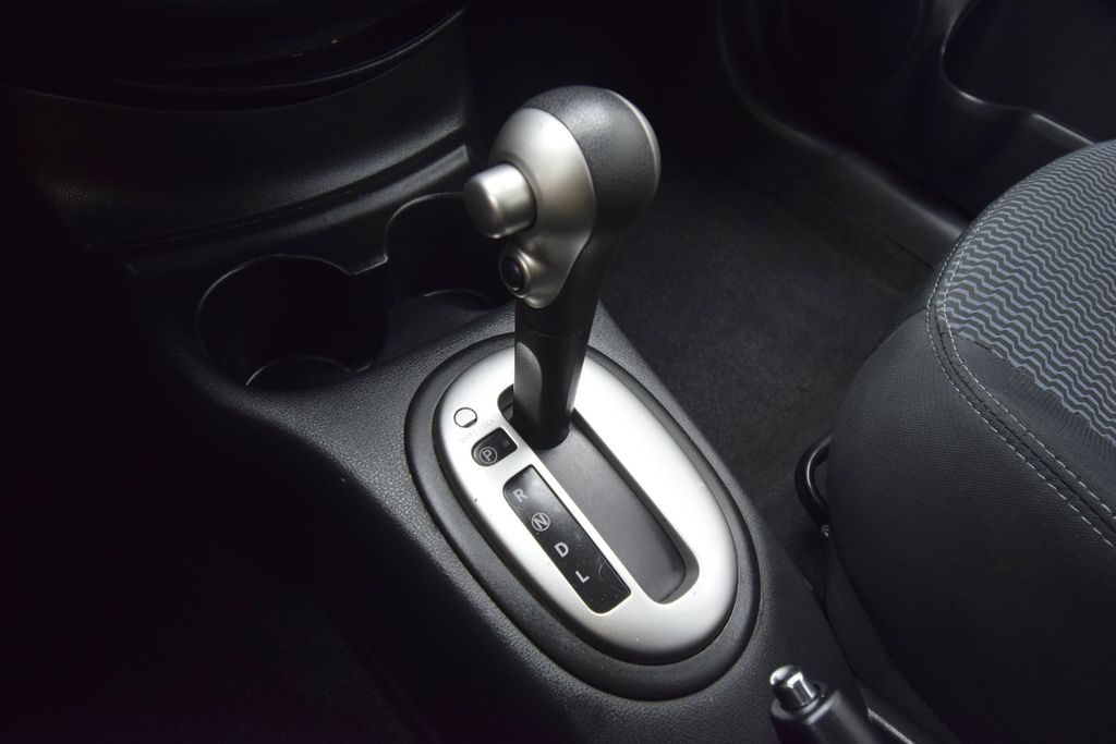 used 2015 Nissan Versa Note car, priced at $6,000