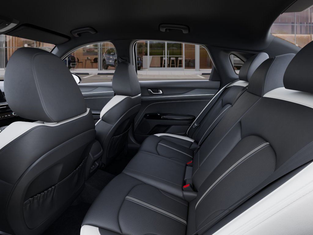 new 2025 Kia K5 car, priced at $27,543