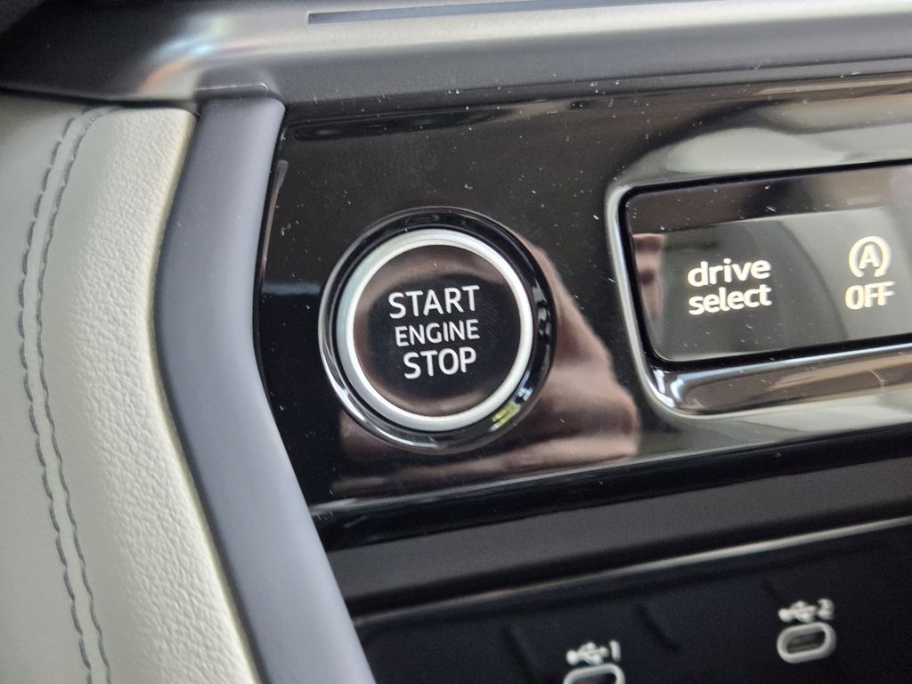 new 2025 Audi All-new Q5 car, priced at $61,300