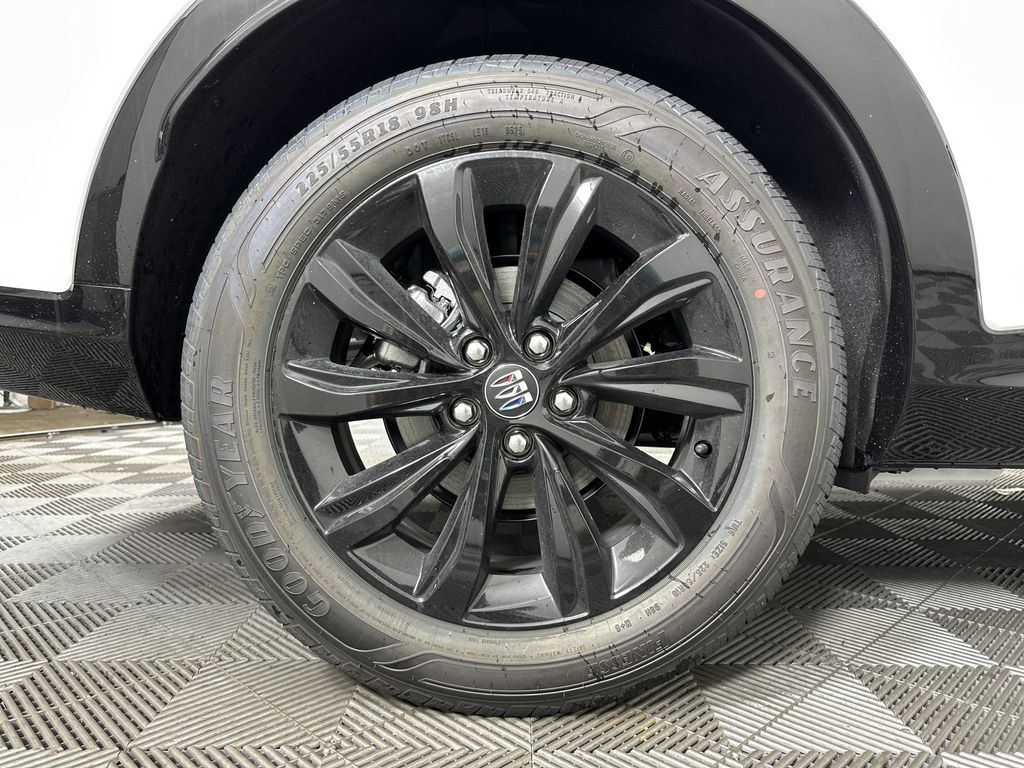 new 2025 Buick Envista car, priced at $29,075