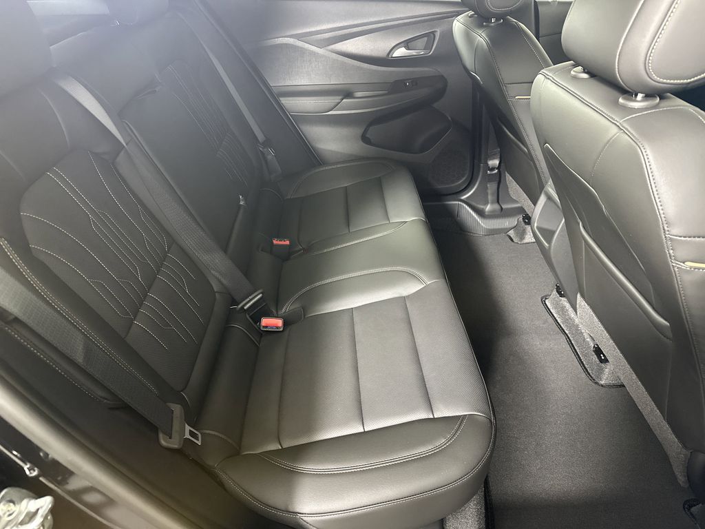 new 2025 Buick Envista car, priced at $31,085