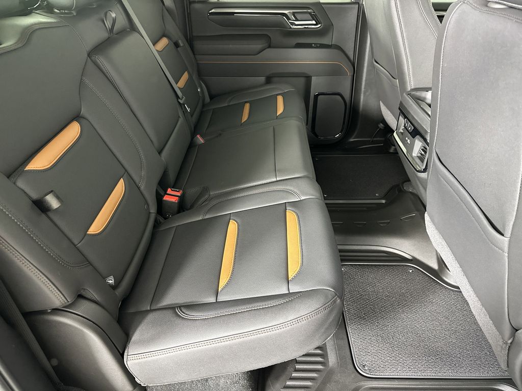 new 2025 GMC Sierra 2500HD car, priced at $87,134