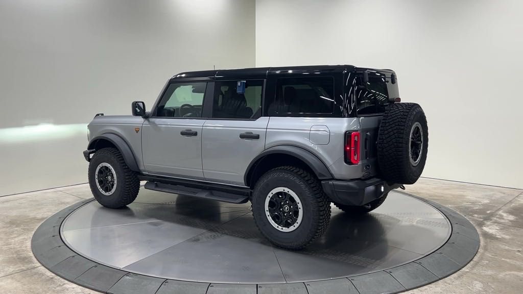 new 2024 Ford Bronco car, priced at $59,770