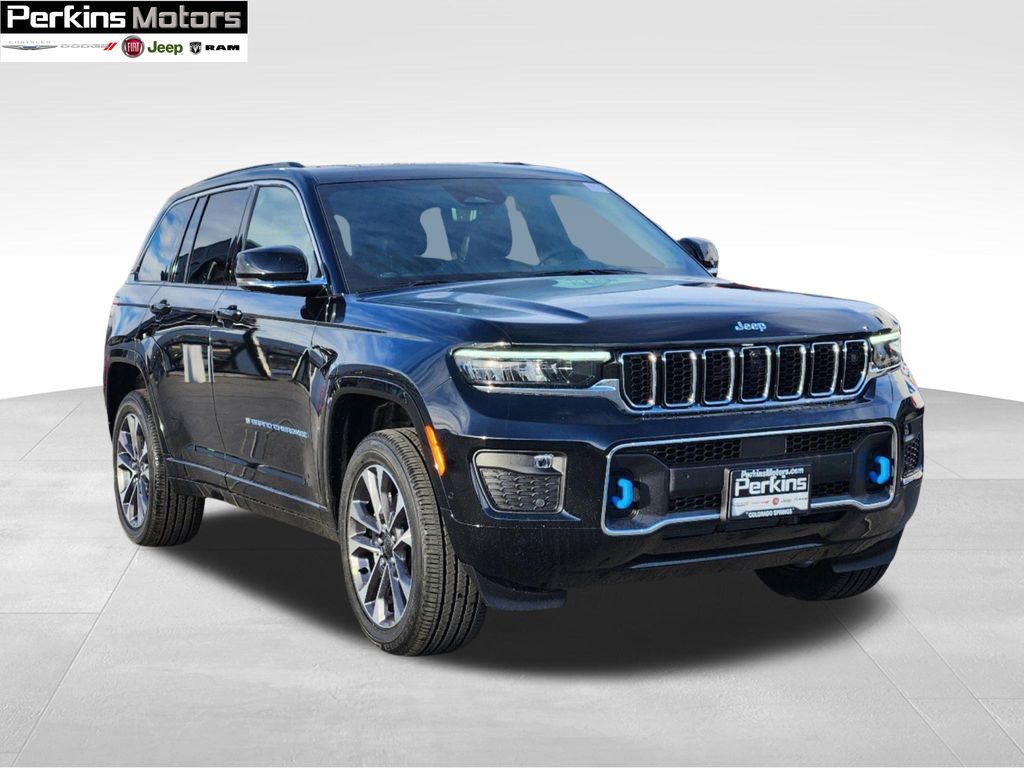 new 2025 Jeep Grand Cherokee car, priced at $72,004