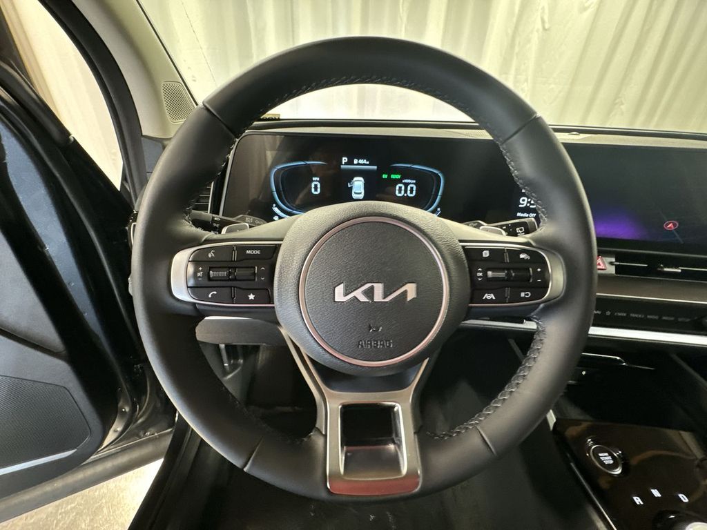 new 2025 Kia Sportage Hybrid car, priced at $33,615